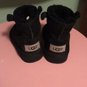 Size 6c ugg boots